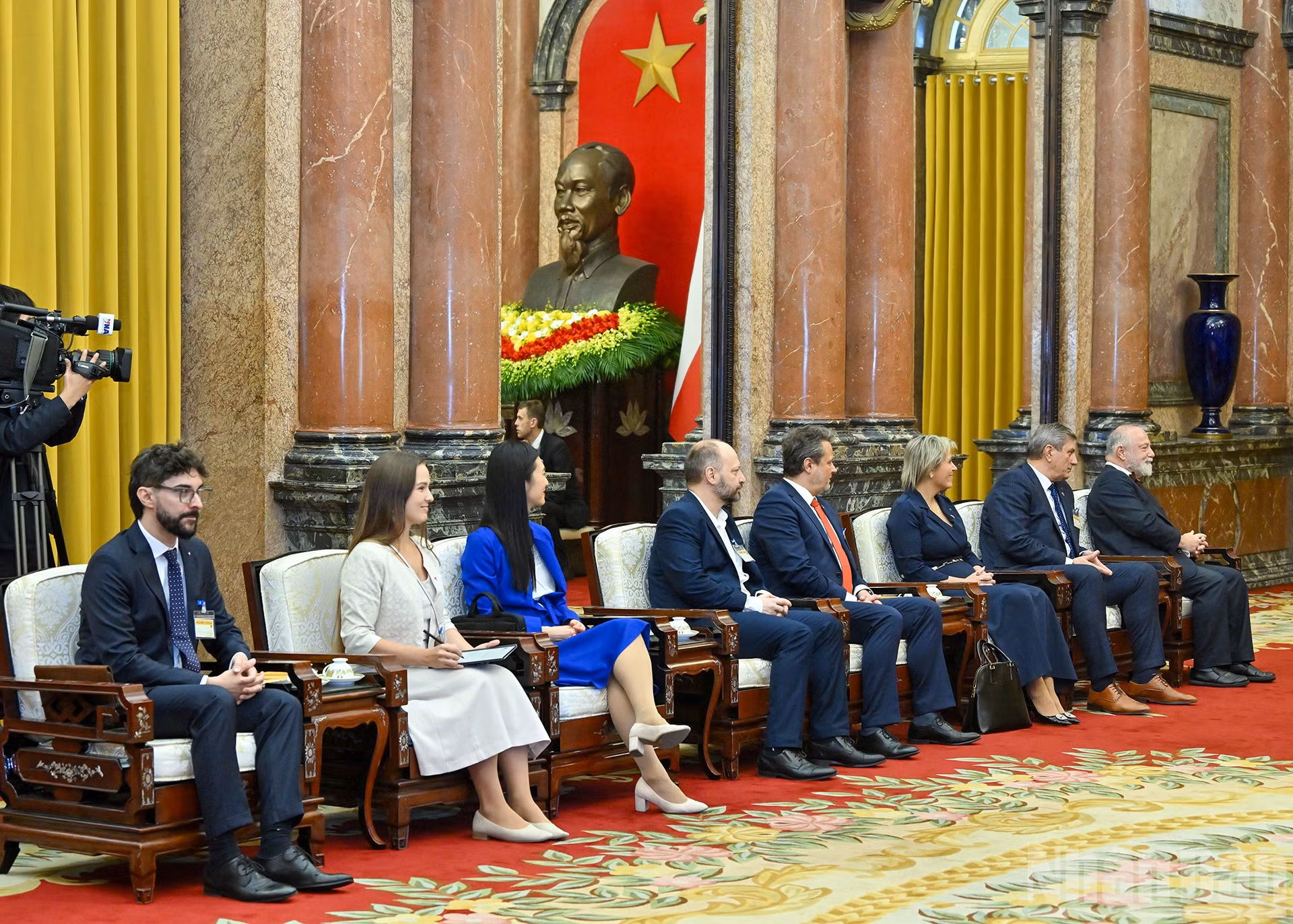 ndo_br_6.jpg