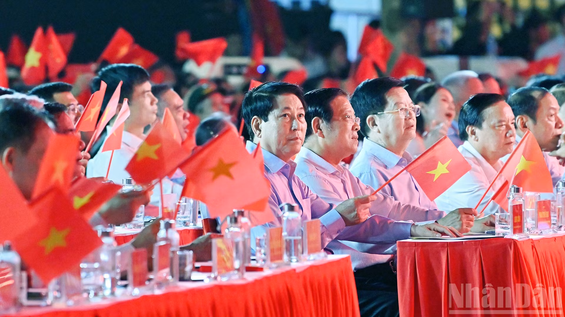 Chủ tịch nước Lương Cường dự chương trình tại điểm cầu Hà Nội.