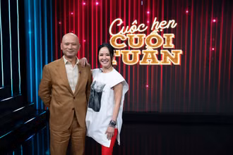 Ca sĩ Hồng Nhung xuất hiện rạng rỡ trong chương trình "Cuộc hẹn cuối tuần".
