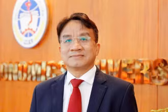Phó Giáo sư, Tiến sĩ Nguyễn Ngọc Sơn