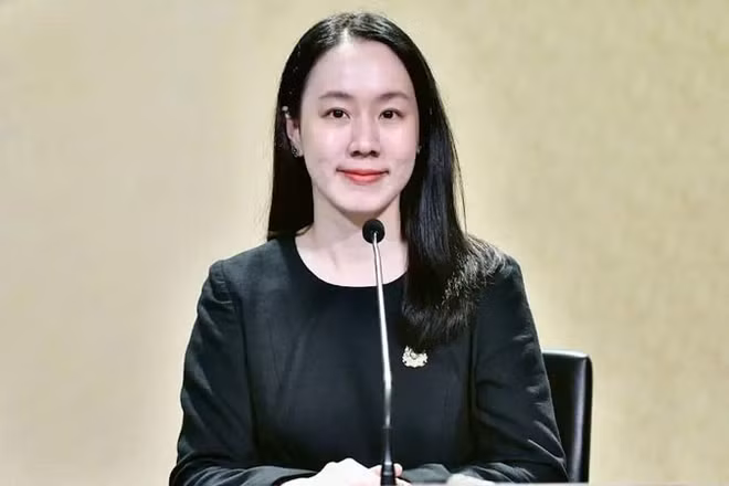 Bà Lalida Periswiwatana thông tin về hợp tác ngăn ngừa khói mù giữa Thái Lan, Lào và Myanmar. (Ảnh: Văn phòng Thủ tướng Thái Lan) 