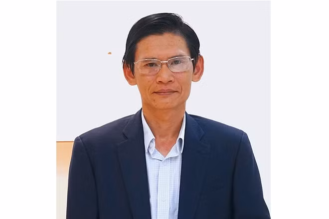 Tiến sĩ chuyên ngành kinh tế phát triển, giảng viên Trường đại học Nguyễn Tất Thành, Huỳnh Thanh Điền