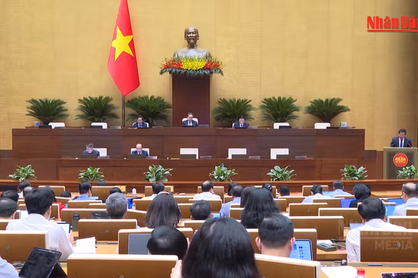 [Video] Làm rõ điều kiện mua và giá chuyển nhượng nhà ở xã hội