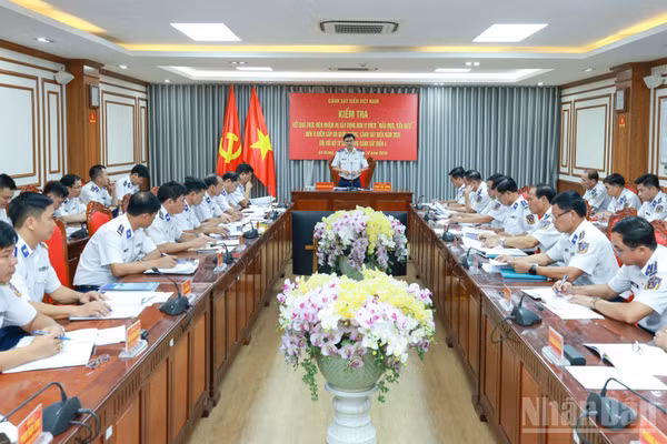 Quang cảnh hội nghị. (Ảnh: ĐỨC TĨNH)