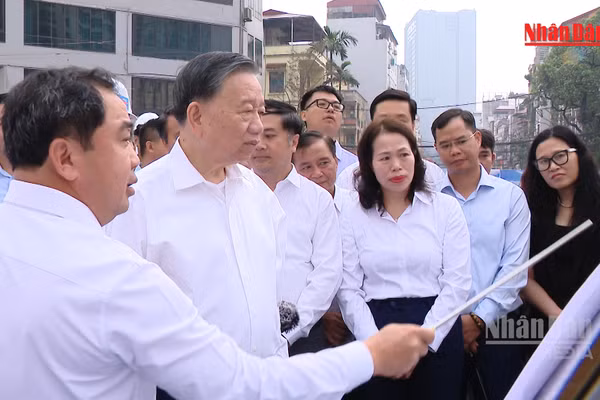 [Video] Tổng Bí thư, Chủ tịch nước Tô Lâm kiểm tra tiến độ các dự án trọng điểm của Thủ đô