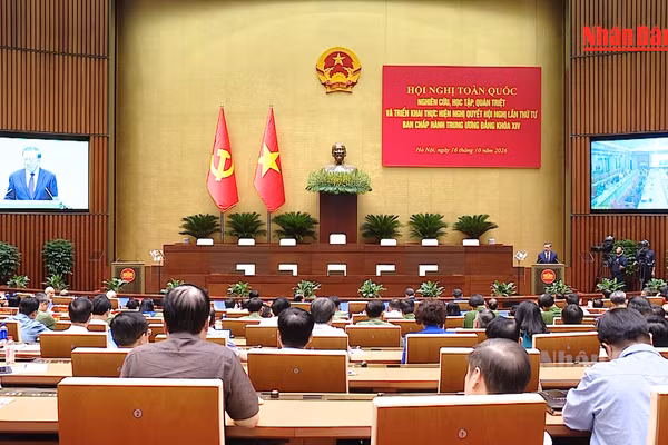 [Video] Hội nghị toàn quốc quán triệt và triển khai thực hiện Nghị quyết Trung ương 4 khóa XIV