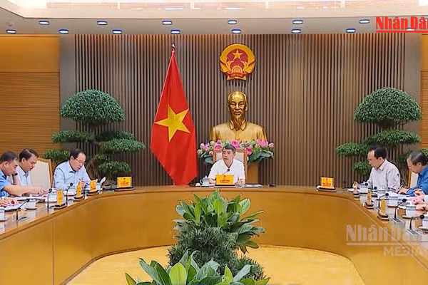 [Video] Làm rõ trách nhiệm, xử lý nghiêm và không để tái diễn việc thiếu sách giáo khoa