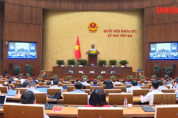 [Video] Đề xuất quy định ngay trong Luật Đất đai các giao dịch phải công chứng, chứng thực