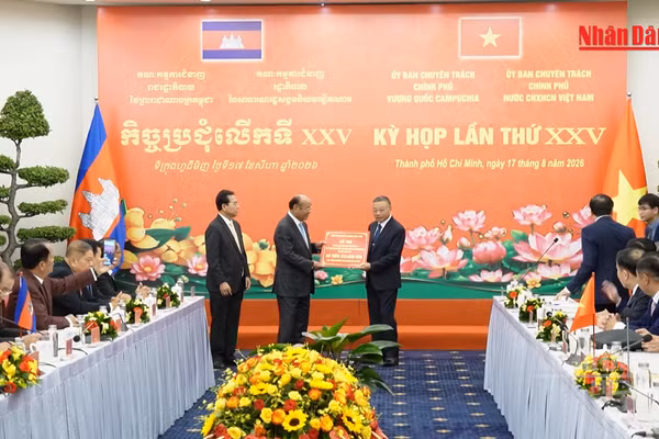 [Video] Tiếp tục tìm kiếm hài cốt liệt sĩ hy sinh tại Campuchia 