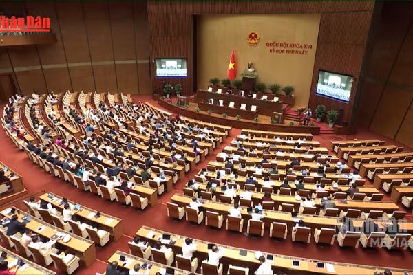 [Video] Quốc hội nghe Tờ trình dự kiến Chương trình giám sát năm 2027