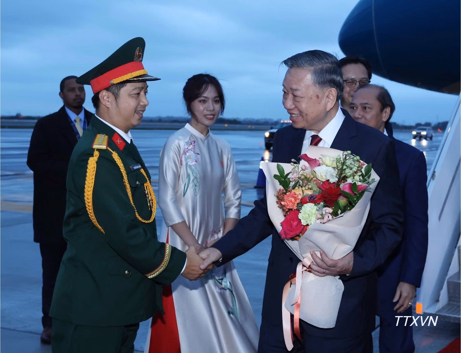 vna-potal-tong-bi-thu-chu-tich-nuoc-den-new-york-bat-dau-tham-du-phien-thao-luan-cap-cao-dhd-lhq-khoa-3311.jpg