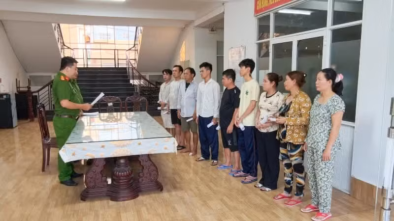 thiet-ke-chua-co-ten-66.jpg