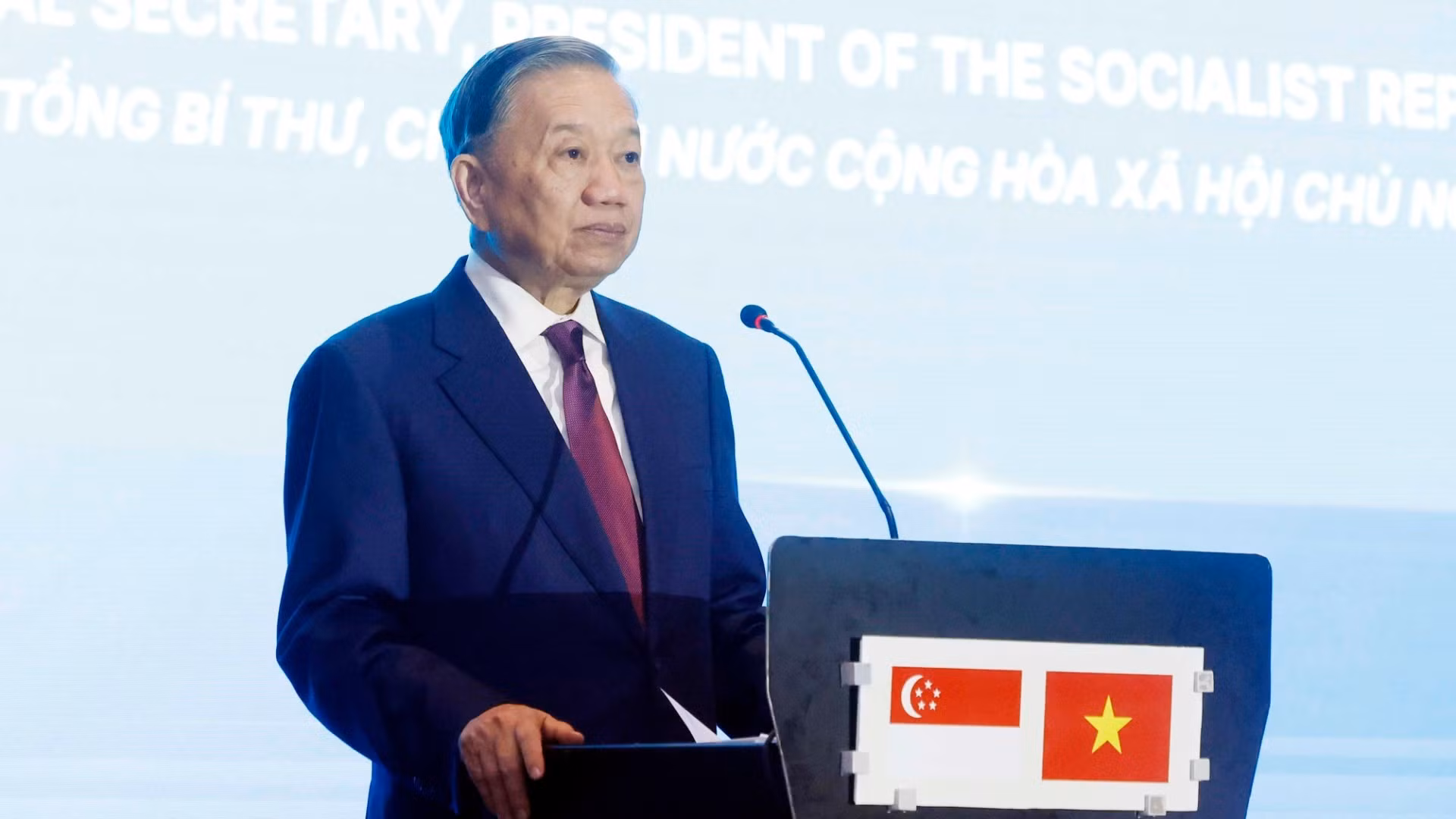 Tổng Bí thư, Chủ tịch nước Tô Lâm phát biểu tại Diễn đàn Kết nối công nghệ Việt Nam-Singapore. (Ảnh: Thống Nhất/TTXVN)