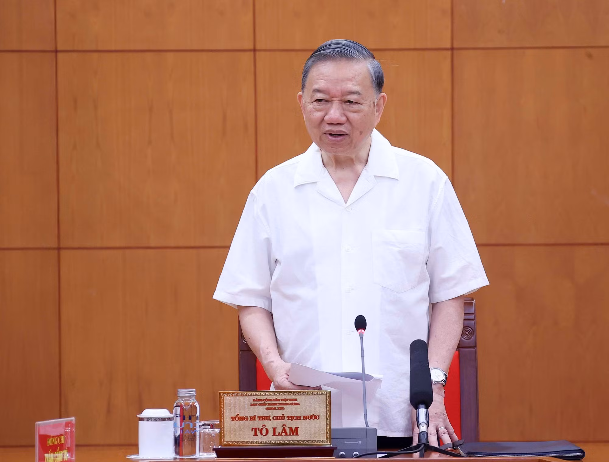 vna-potal-tong-bi-thu-chu-tich-nuoc-to-lam-chu-tri-cuoc-lam-viec-ve-de-an-xay-dung-xa-hoi-trat-tu-ky-cuong-an-toan-lanh-manh-van-minh-hai-hoa-phat-tr-8802148.jpg