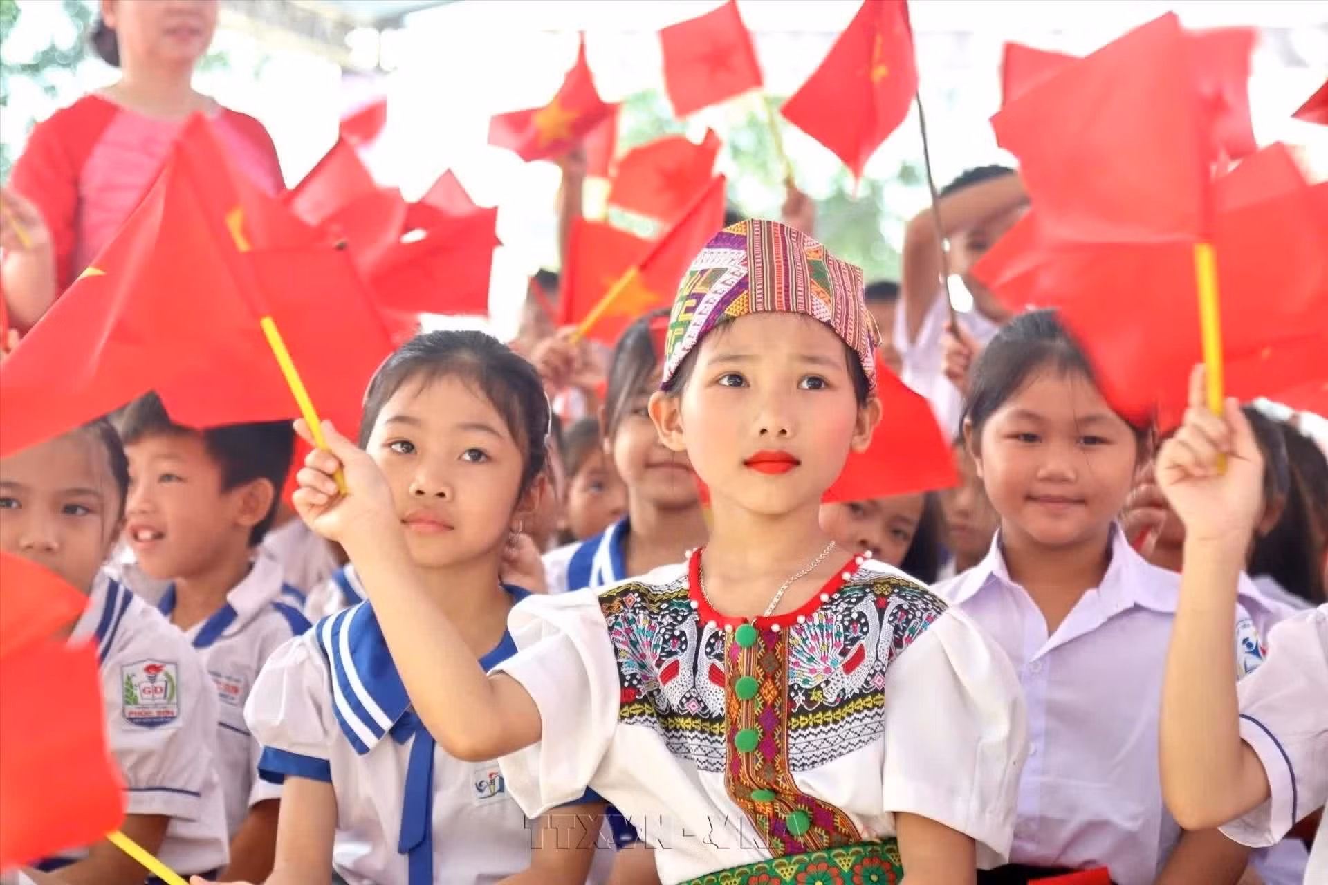 doi-voi-nhieu-hoc-sinh.jpg