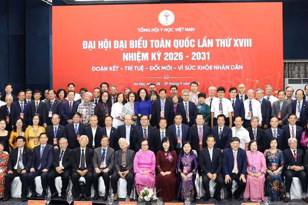 Các đại biểu tham dự Đại hội đại biểu toàn quốc lần thứ XVIII của Tổng hội Y học Việt Nam. (Ảnh: TRẦN MINH)