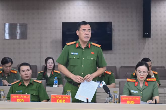 Đại diện lãnh đạo Cục Cảnh sát hình sự, Bộ Công an, thông báo về kết quả phòng chống tội phạm sử dụng công nghệ cao 9 tháng năm 2025 và Quý III-2025
