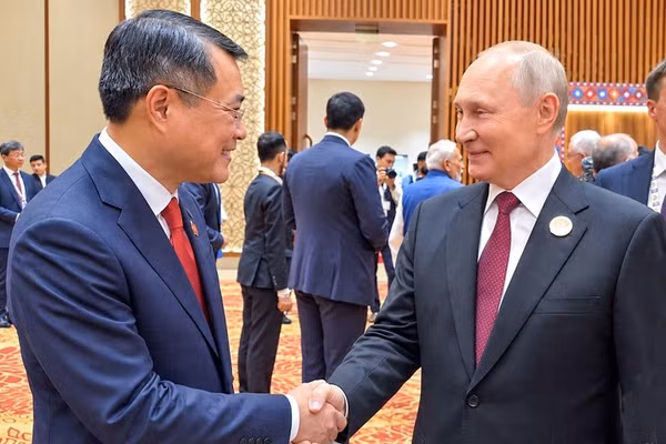 Thủ tướng Chính phủ Lê Minh Hưng gặp Tổng Thư ký Liên Hợp Quốc António Guterres. (Ảnh: Bộ Ngoại giao)