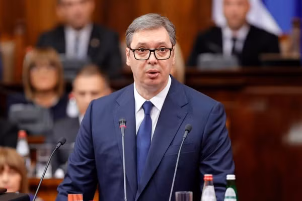 Ông Aleksandar Vucic tuyên thệ nhậm chức nhiệm kỳ thứ hai trên cương vị Tổng thống Serbia tại Quốc hội, ở Belgrade, Serbia, ngày 31/5/2022. (Ảnh: Tân Hoa Xã)