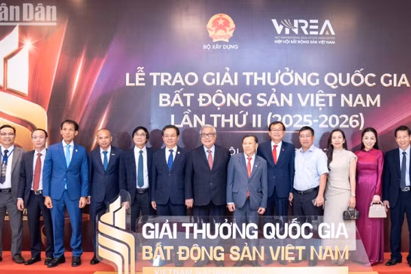 [Ảnh] Khẳng định khát vọng và chuẩn mực mới của thị trường bất động sản Việt Nam trong kỷ nguyên mới
