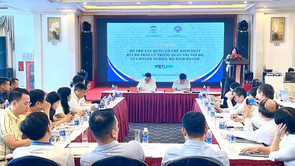 Quang cảnh hội nghị. (Ảnh: XUÂN TRƯỜNG)