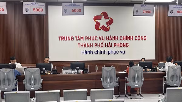 Trung tâm phục vụ hành chính công thành phố Hải Phòng. (Ảnh: XUÂN TRƯỜNG)