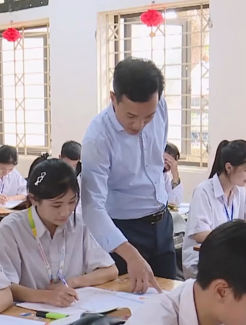 [Video] Nghiên cứu giao tổng biên chế giáo viên để địa phương tự chủ tuyển dụng