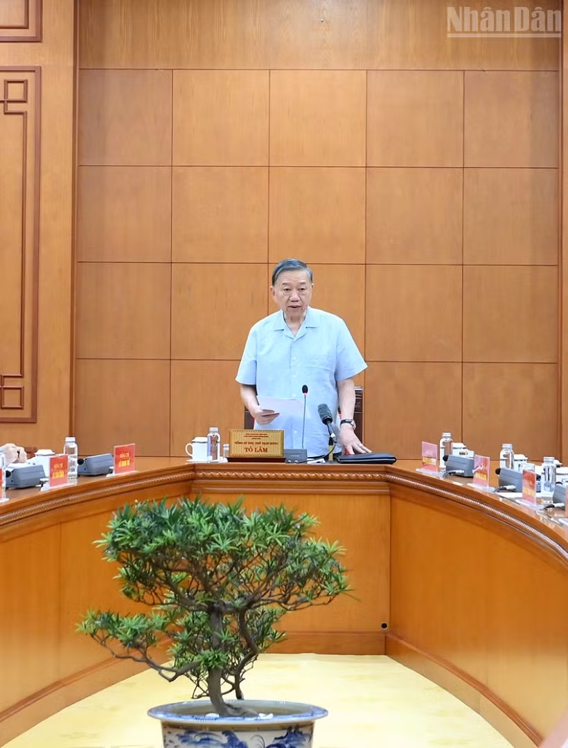 Tổng Bí thư, Chủ tịch nước Tô Lâm phát biểu tại cuộc làm việc với các cơ quan về việc giải quyết các vụ án dân sự, hành chính hiện nay. (Ảnh: ĐĂNG KHOA)