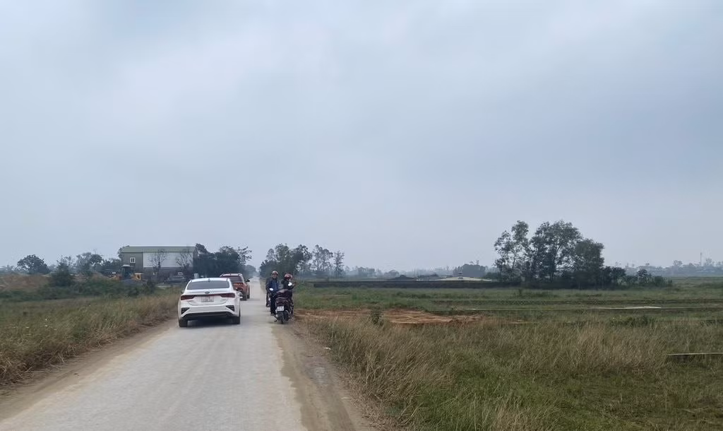 bna-van-truong-m45777.jpg