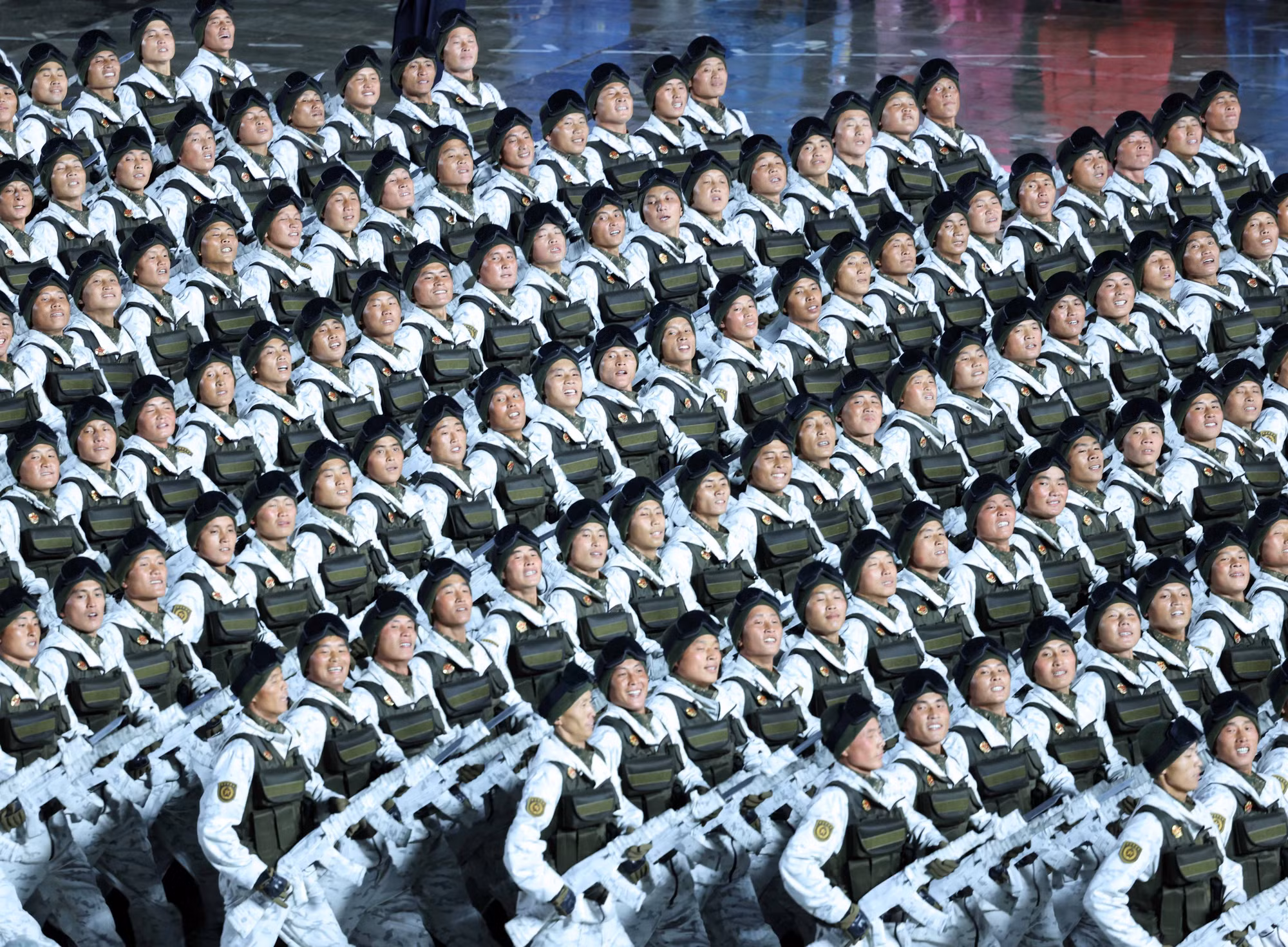 vna-potal-tong-bi-thu-du-le-duyet-binh-ky-niem-80-nam-thanh-lap-dang-lao-dong-trieu-tien-8332005.jpg