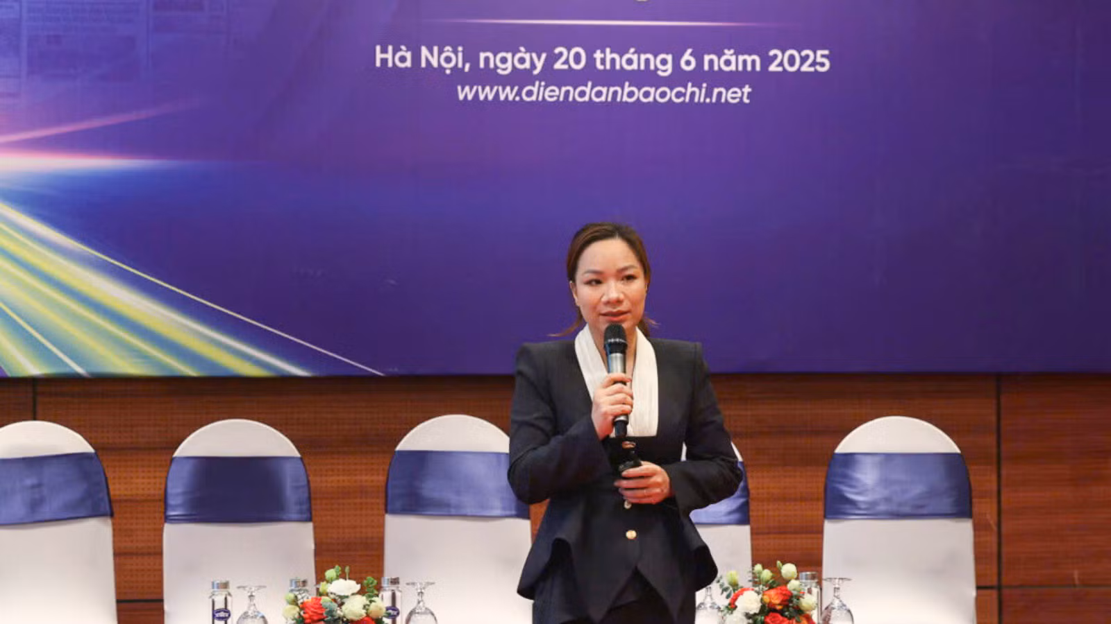 thiet-ke-chua-co-ten-22.png
