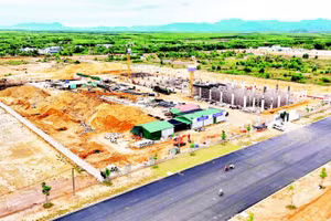 Mặt bằng Khu công nghiệp QTIP ở xã Diên Sanh, phía nam tỉnh Quảng Trị được chuẩn bị tốt để mời gọi doanh nghiệp đến đầu tư.