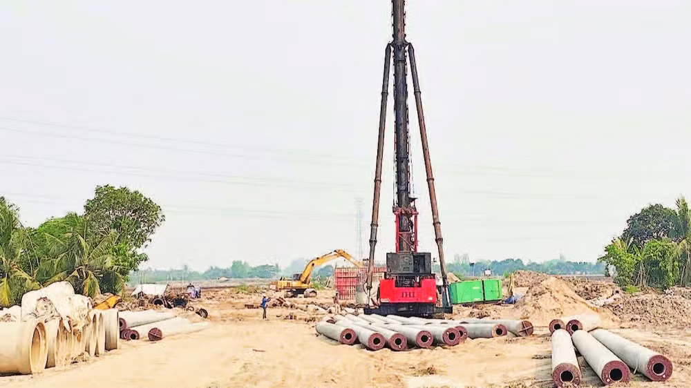 Ủy ban nhân dân tỉnh An Giang đề nghị Ban Quản lý dự án tỉnh giám sát nghiêm, không để tình trạng thi công cầm chừng, đối phó.