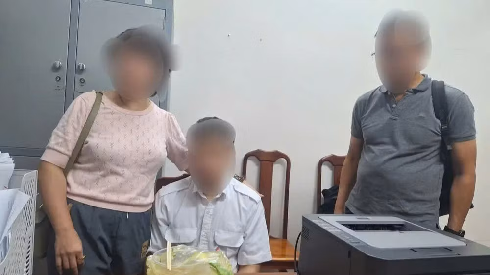 Một trường học sinh viên được giải cứu khi bị các đối tượng không chế, thao túng tâm lý. (Ảnh: Công an cung cấp).