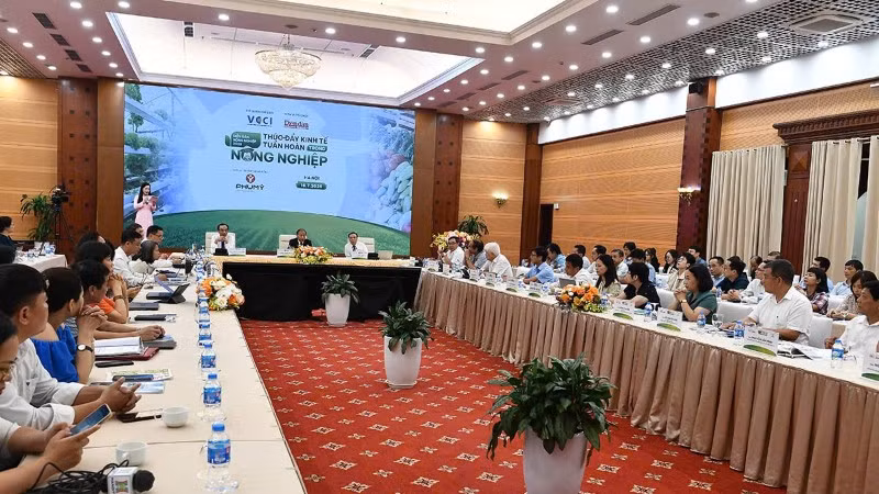 Toàn cảnh Diễn đàn Nông nghiệp 2025: “Thúc đẩy kinh tế tuần hoàn trong nông nghiệp”.
