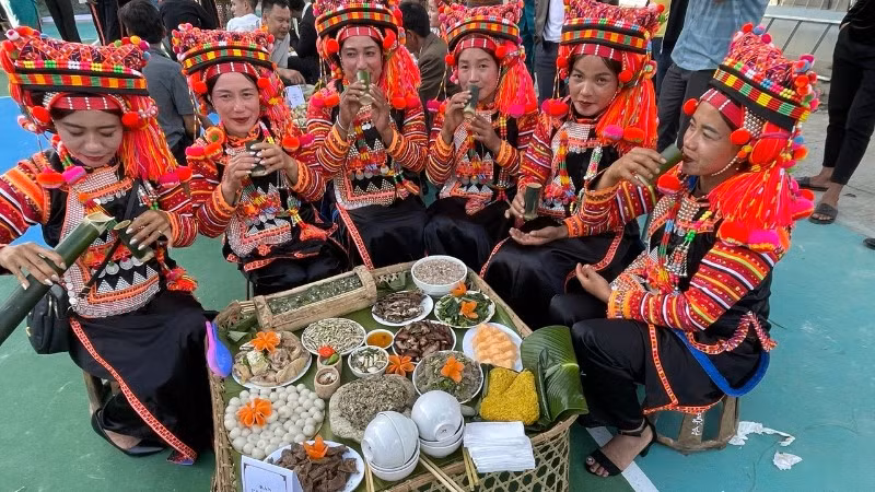 Tết cổ truyền của dân tộc Hà Nhì ở xã Thu Lũm mang bản sắc văn hóa độc đáo.