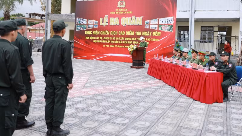 Lễ ra quân hỗ trợ đẩy nhanh tiến độ các trường nội trú liên cấp khu vực biên giới Lai Châu.