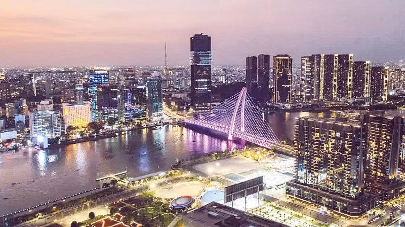 Thành phố Hồ Chí Minh cần khai thác hiệu quả, dư địa của nền kinh tế đêm (Ảnh THÀNH ĐẠT)