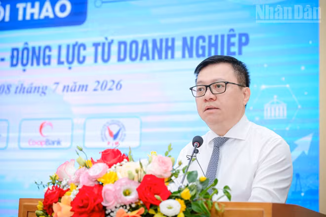 Đồng chí Lê Quốc Minh, Ủy viên Trung ương Đảng, Tổng Biên tập Báo Nhân Dân, Phó Trưởng Ban Tuyên giáo và Dân vận Trung ương, Chủ tịch Hội Nhà báo Việt Nam phát biểu khai mạc.