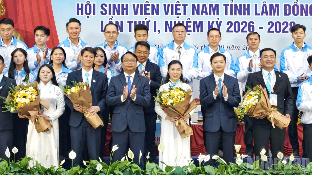 Lâm Đồng tạo môi trường để sinh viên phát huy năng lực và khát vọng cống hiến Lâm Đồng tạo môi trường để sinh viên phát huy năng lực và khát vọng cống hiến