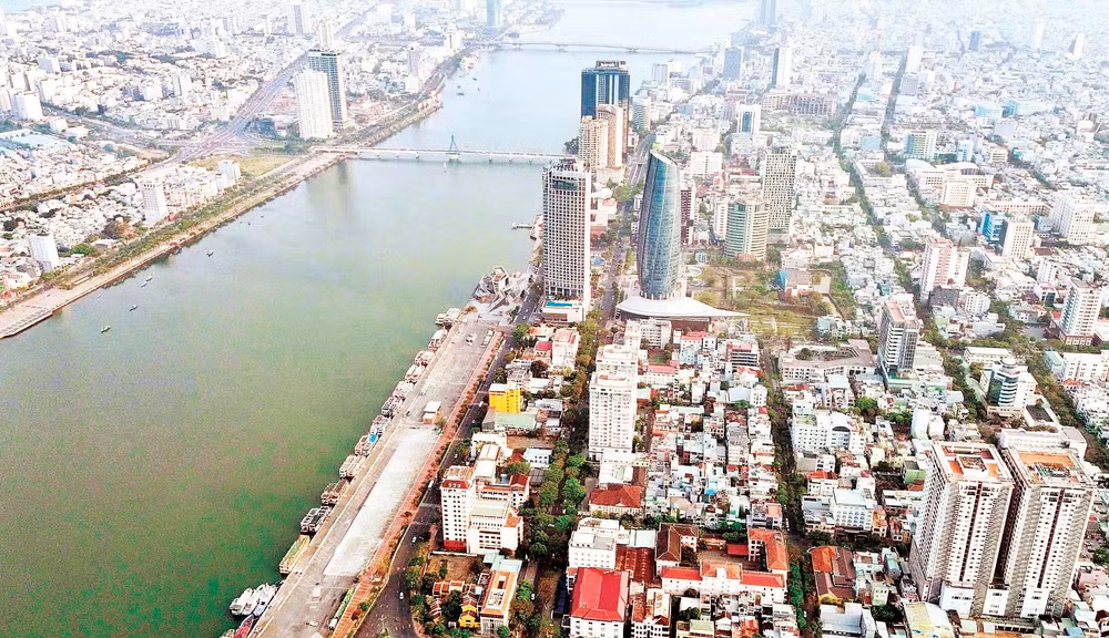 Trung tâm thành phố Đà Nẵng nhìn từ trên cao.