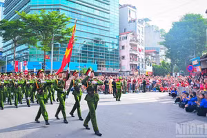 Lực lượng Công an nhân dân tham gia Lễ diễu binh, diễu hành cấp quốc gia kỷ niệm 80 năm Cách mạng Tháng Tám và Quốc khánh 2/9. (Ảnh: BẢO LONG)