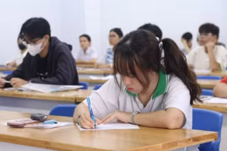 Thí sinh tham gia kỳ thi đánh giá năng lực đợt 2 năm 2025.
