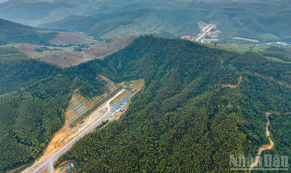 ndo_br_dji-20251208090347-0029-d.jpg