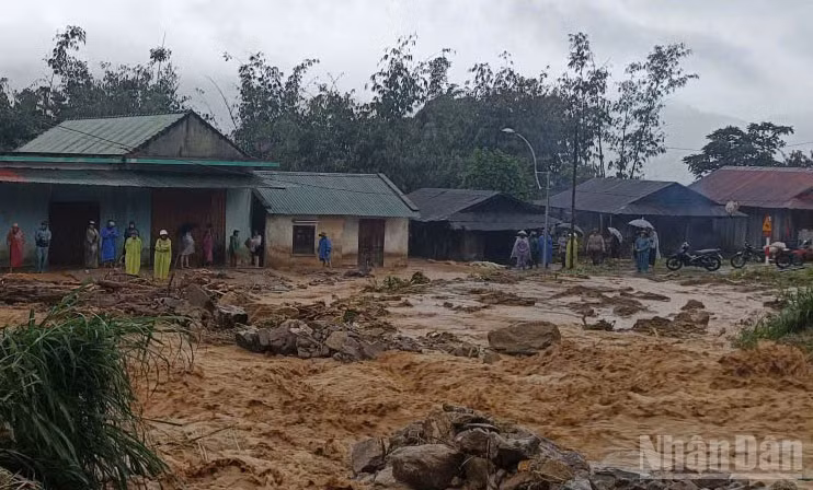 26 hộ dân, với 116 khẩu ở thôn Bung Tôn (xã Đăk Plô) nằm trong vùng nguy hiểm đã được di dời đến nơi ở an toàn. 