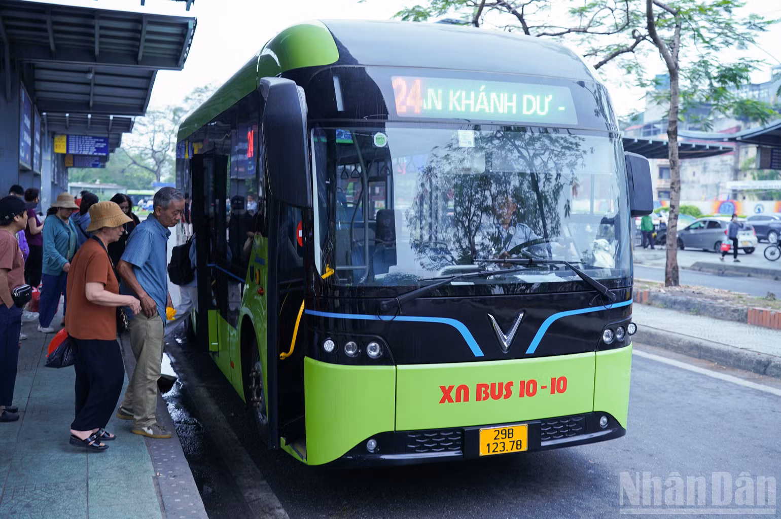 ndo_br_bus-6.jpg