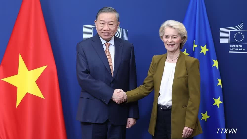 Tổng Bí thư, Chủ tịch nước Tô Lâm gặp Chủ tịch Ủy ban châu Âu Ursula von der Leyen. (Ảnh: TTXVN)