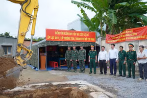 Quang cảnh khu vực tìm kiếm, quy tập hài cốt liệt sĩ tại ấp Lạc An 3. (Ảnh: Bộ Tư lệnh Thành phố Hồ Chí Minh)
