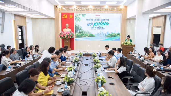 Toàn cảnh Tọa đàm “Thế hệ người Việt trẻ nói không với thuốc lá”. Ảnh: MINH DUY.