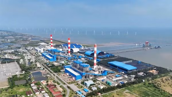 Nhiệt điện Duyên Hải đóng góp lớn cho ngân sách địa phương. (Ảnh: Nhiệt điện Duyên Hải cung cấp)